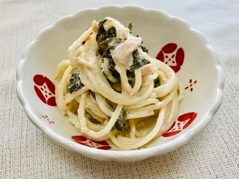 簡単もう一品＊高菜とツナのパスタサラダ